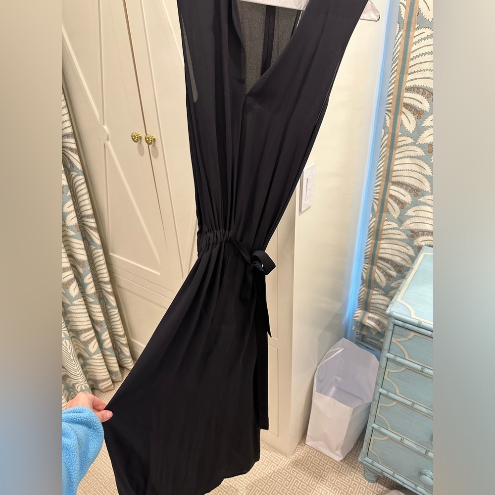 Vince Silk vneck sleeveless dress